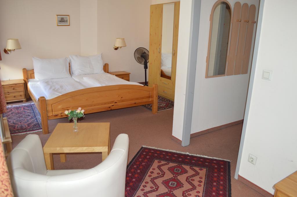 Hotel Pension Walzerstadt Wien Phòng bức ảnh