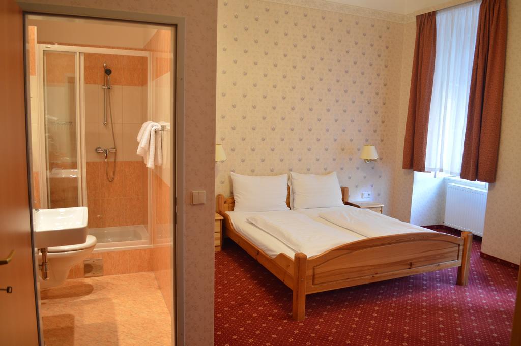Hotel Pension Walzerstadt Wien Phòng bức ảnh