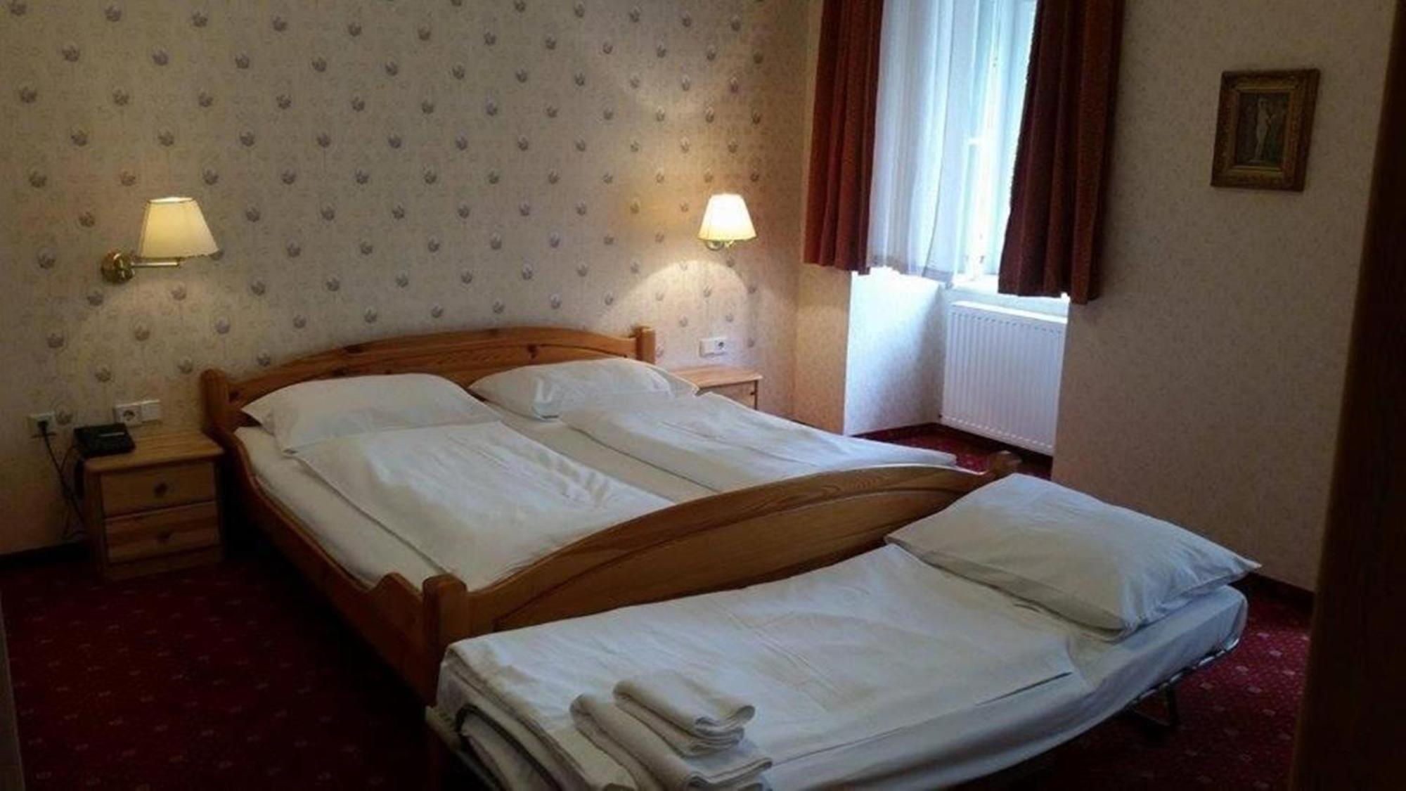 Hotel Pension Walzerstadt Wien Ngoại thất bức ảnh